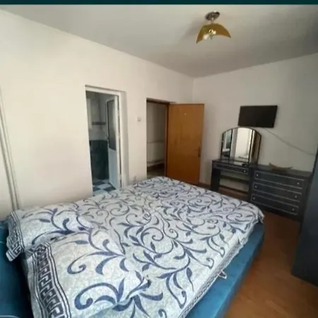 Vila Farah 2 Guest house *